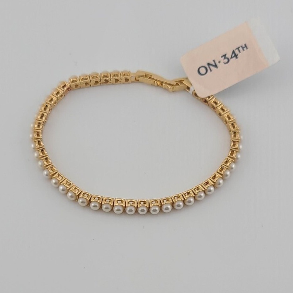 On 34th Womens Faux Pearl Flexible Tennis Bracelet Gold Tone NWT